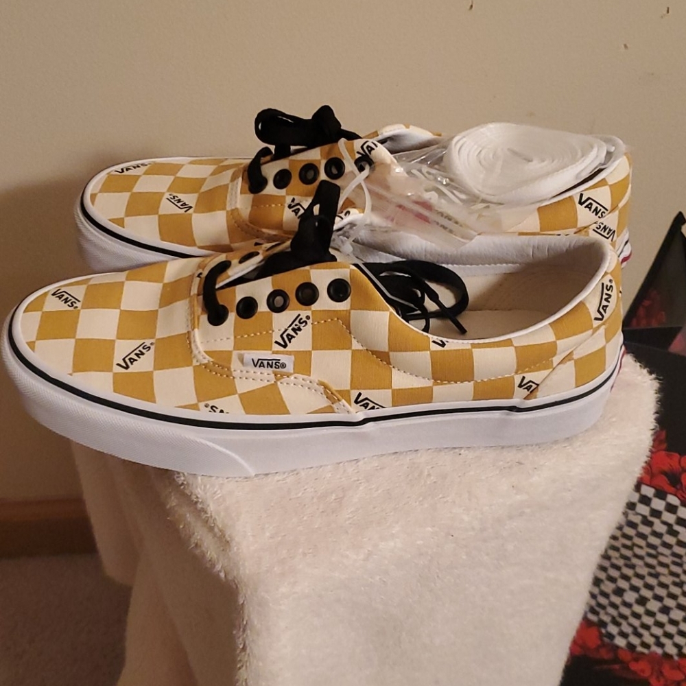 VANS SNEAKERS - Picture 3 of 10
